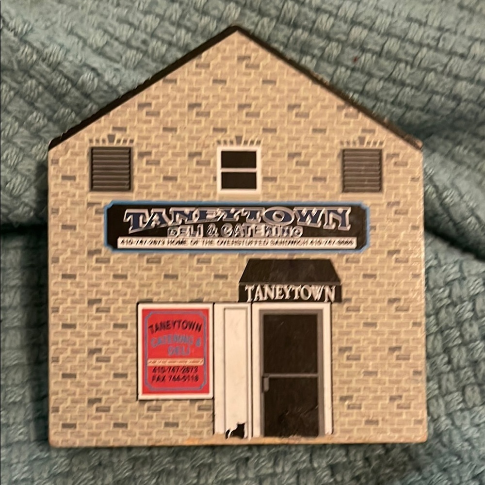 Taneytown, Maryland Cat’s Meow 2000